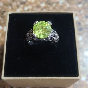 Sterling silver peridot ring